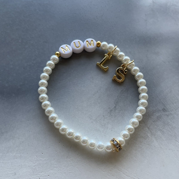 Glass Pearl Single Word Bracelet
